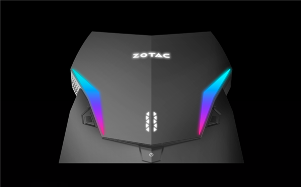 索泰第四代VR GO背包上新：A2000專業(yè)卡、500平米80人同時玩