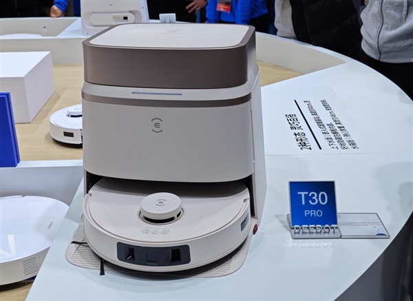 科沃斯地寶T30 PRO亮相AWE 2024：搭載靈纏雙梳齒防纏繞技術(shù)