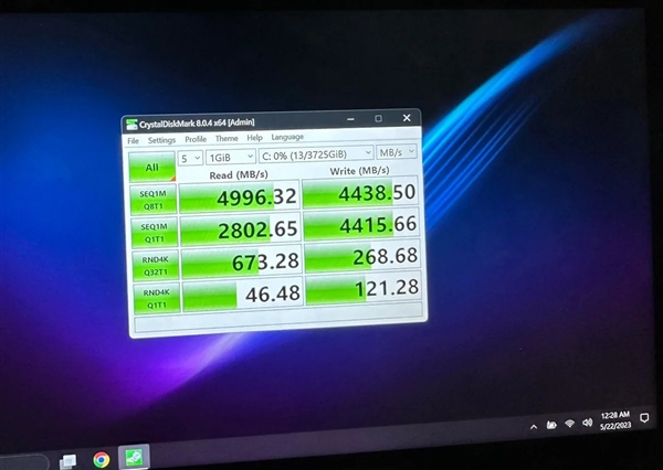 最好的Windows掌機(jī)！ROG Ally暴力魔改8TB SSD：容量陡增8倍