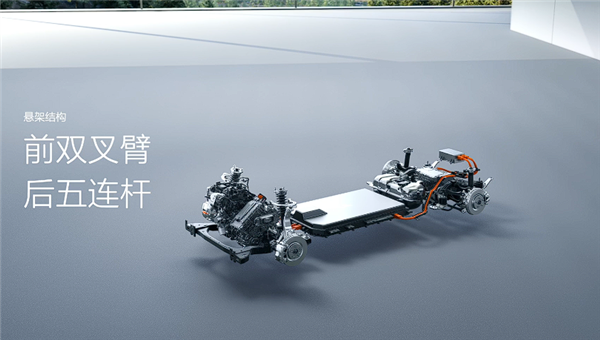 24.98萬起全系雙電機(jī)四驅(qū) 理想L6正式上市：年輕人移動的家來了