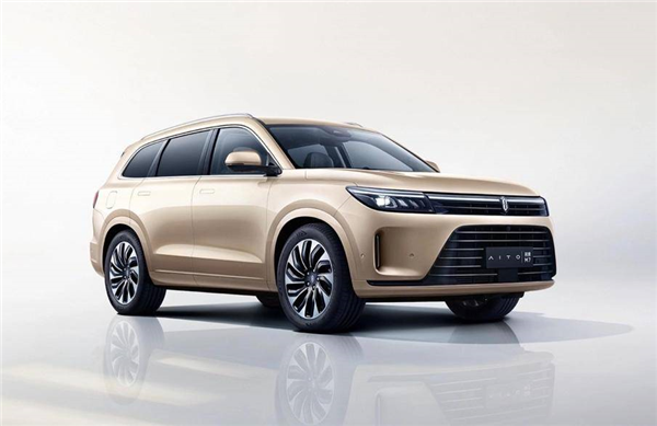 華為問(wèn)界降價(jià)！問(wèn)界M5增程車主：沒(méi)降價(jià)白送2年保養(yǎng) 太良心