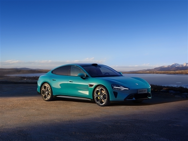 曝極越公關(guān)負(fù)責(zé)人朋友圈炮轟小米虧錢(qián)賣(mài)車(chē)是傾銷(xiāo) 博主澄清是P圖