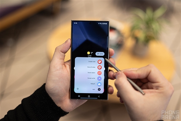 三星最強(qiáng)旗艦！Galaxy S24系列真機(jī)圖賞