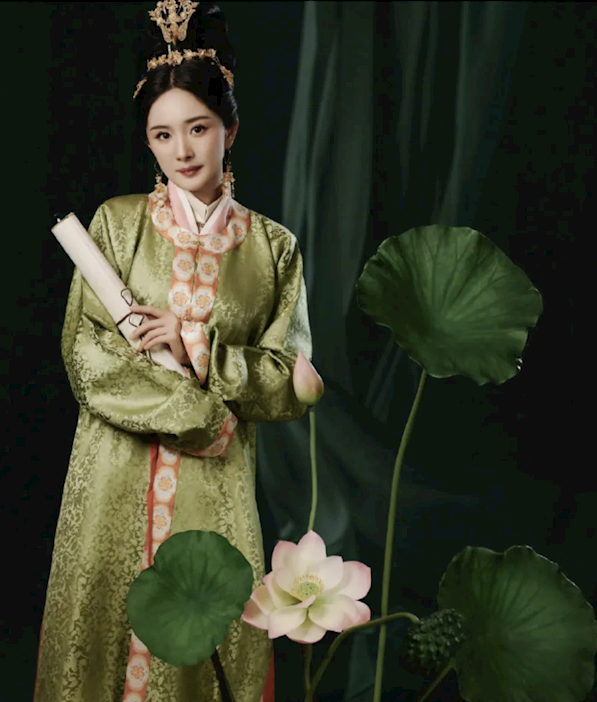 河南春晚沒有主持人 《入夢風華》卻火了：楊冪唐裝絕美舞臺