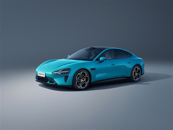 雷軍發(fā)起投票50萬以內(nèi)最好看的轎車：奧迪A6遙遙領先