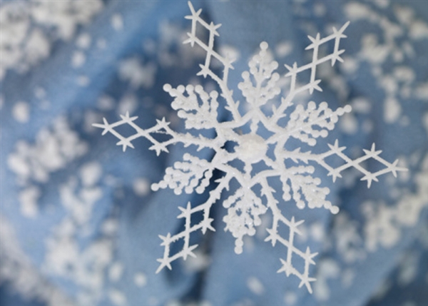 哈爾濱冰雪旅游持續(xù)火爆：連哈工大都出旅游攻略了