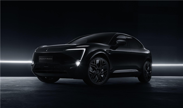 全球聯(lián)名限量版！阿維塔012將于8月20日首秀
