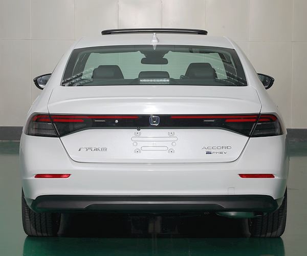 日系首款電動(dòng)B級(jí)轎車！本田雅閣插混版來了：可掛綠牌