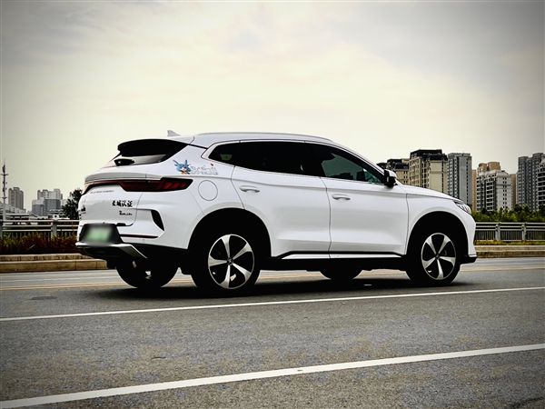 歷史一刻！數(shù)據(jù)公布：中國超越日本德國 2023年全球汽車出口第一