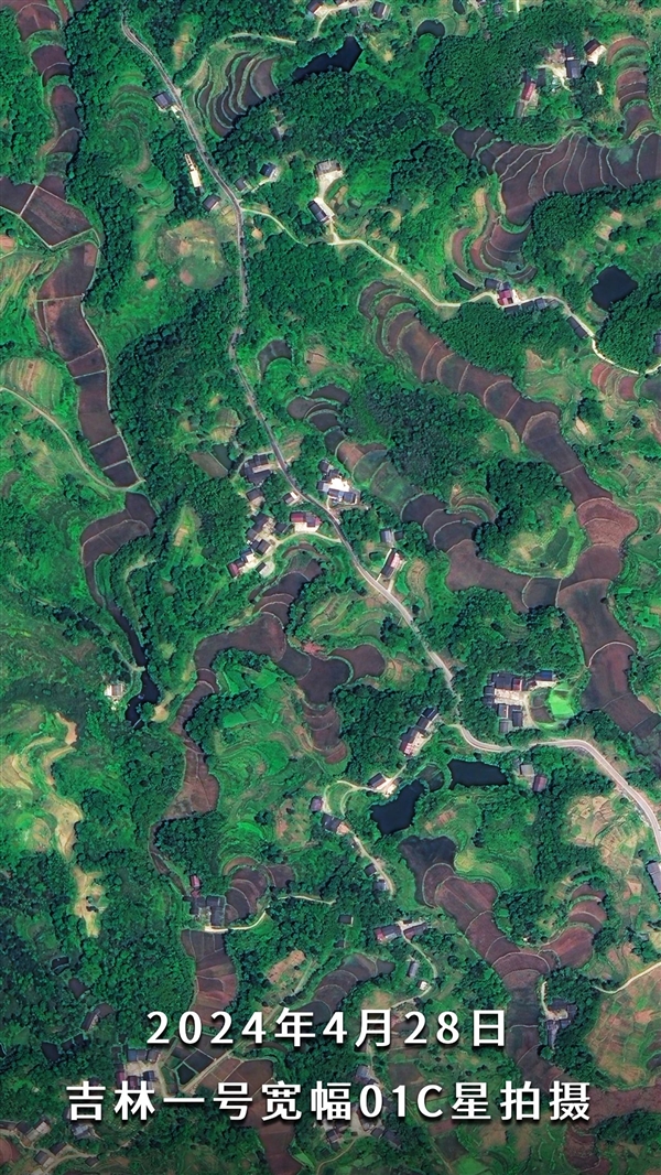 果然地大物博！真有個地方叫“媽媽鎮(zhèn)”