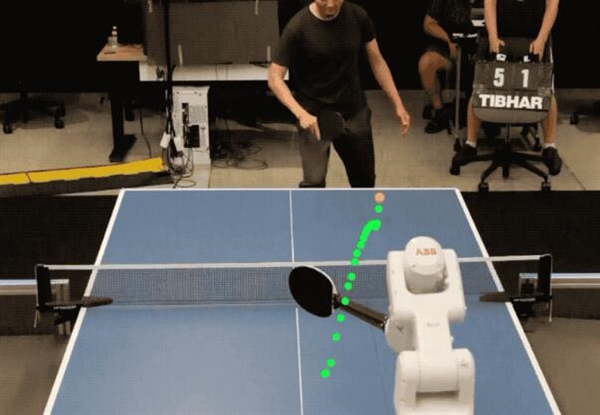 谷歌乒乓球機(jī)器人勝率超四成：達(dá)到人類業(yè)余乒乓球選手水平