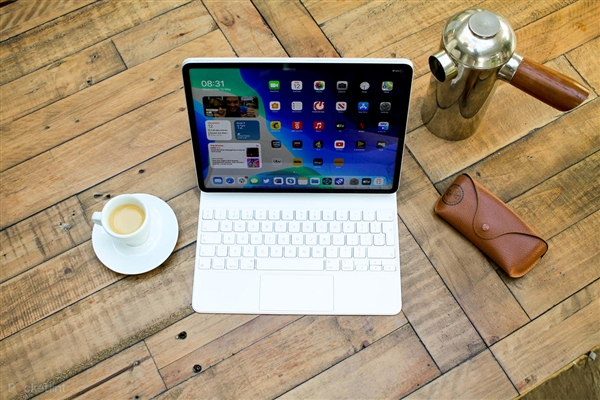 曝iPad Pro 2024 OLED面板已投產(chǎn)！蘋果史上第一款OLED平板