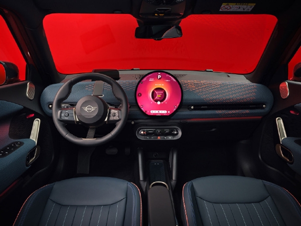 結(jié)合品牌最成功的兩款車型打造！全新電動MINI ACEMAN將于8月27日上市