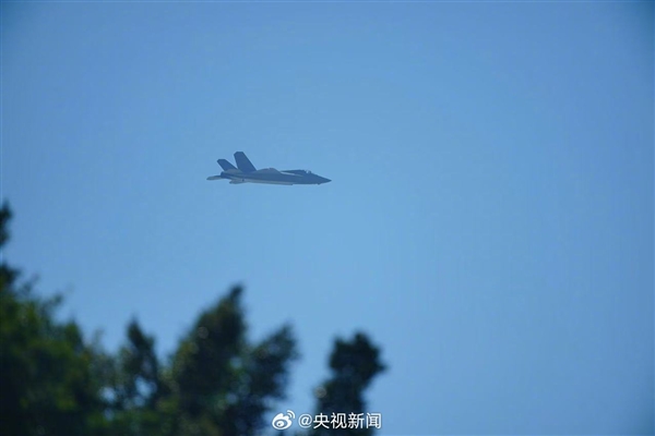 首次！殲-35A飛行畫面公布