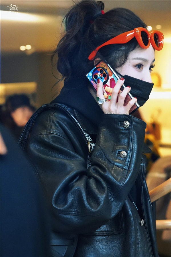 真花粉！楊冪下單享界S9等提車 還是華為Mate X5用戶