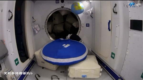 中國(guó)空間站拍2023年第一縷陽(yáng)光！如此美景 一天能看16次