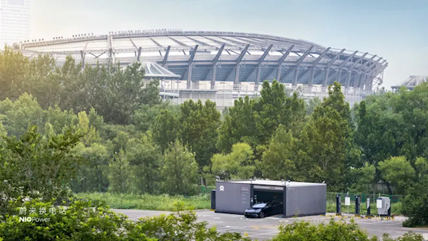 比加油更快！蔚來(lái)北京首座第四代換電站上線：最快2分24秒完成
