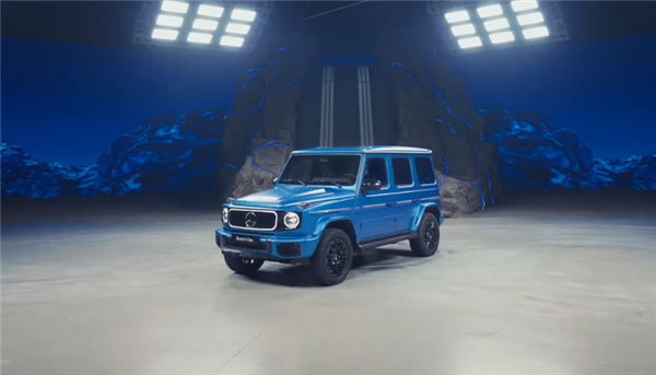 四輪邊電機！奔馳純電G級越野車發(fā)布：原地能掉頭、陡坡可倒車