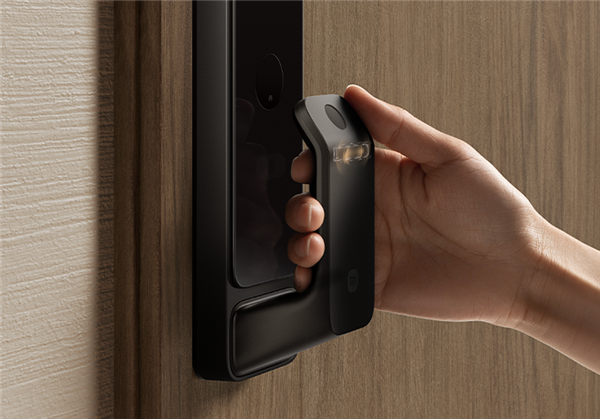 1299元 小米智能門(mén)鎖2指靜脈版發(fā)布：濕手可用 自研鎖體