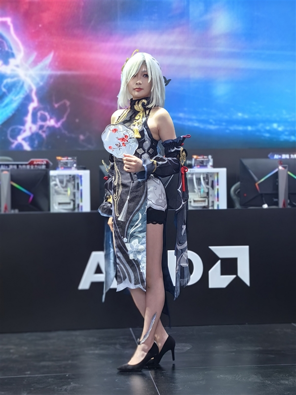 銳龍9000的好伙伴：AMD《七日世界》定制整機(jī)、散熱器驚艷亮相