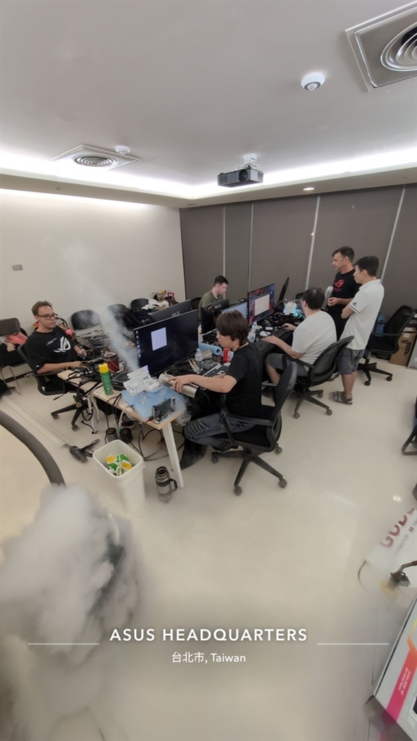 內(nèi)存超頻瘋了！芝奇、金士頓雙雙超過12GHz