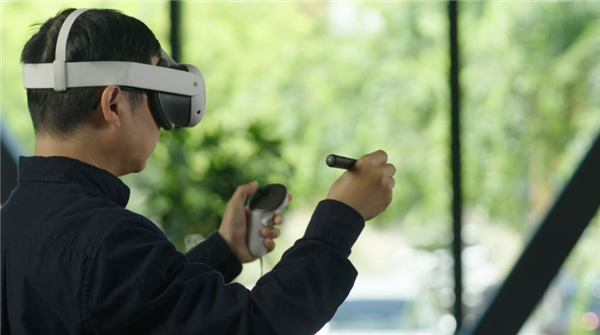 羅技發(fā)布MX Ink觸控筆：可在VR中進行3D/2D創(chuàng)作
