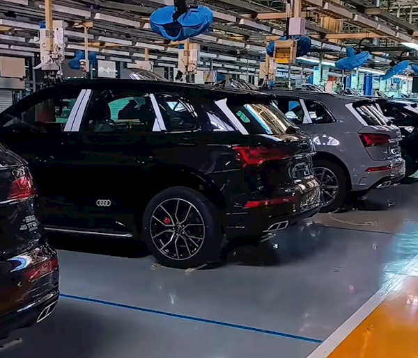 歷經7年迎來終極改款！2025款奧迪Q5L實車曝光：預計11月初上市