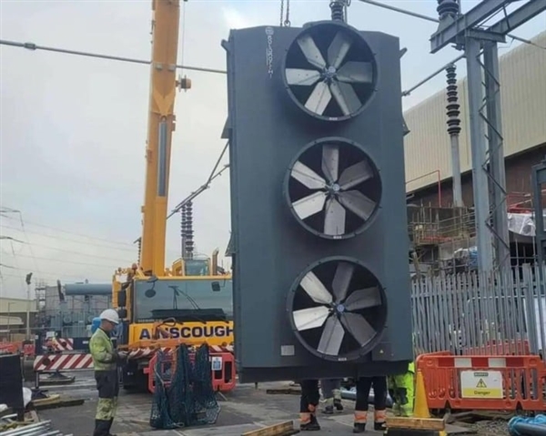 德國(guó)工地驚現(xiàn)“RTX 8090 Ti”！顯卡廠商都被折服了：忍不住轉(zhuǎn)發(fā)