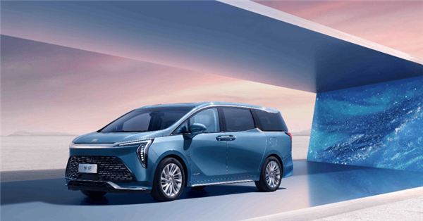 對比騰勢D9哪個香？別克世紀CENTURY七座蘊世版上市：51.99萬元