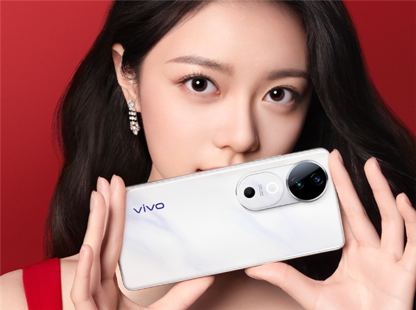 vivo S19系列亮相：日出云階鏡組、珠寶級(jí)切割工藝
