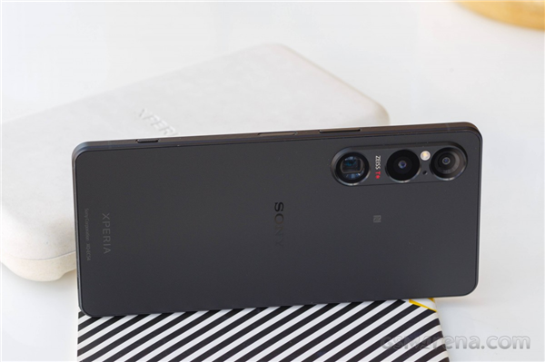 索尼絕版4K屏旗艦！Xperia 1 V部分版本缺貨：電商用戶評價1000多條