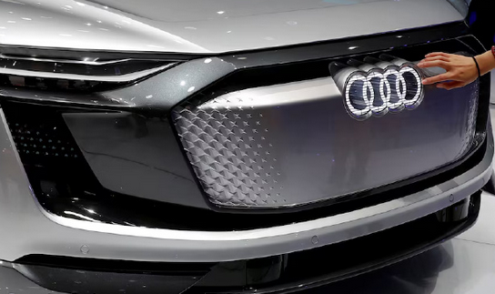 放棄四個圈！曝奧迪上汽聯(lián)合開發(fā)車型將采用全新車標