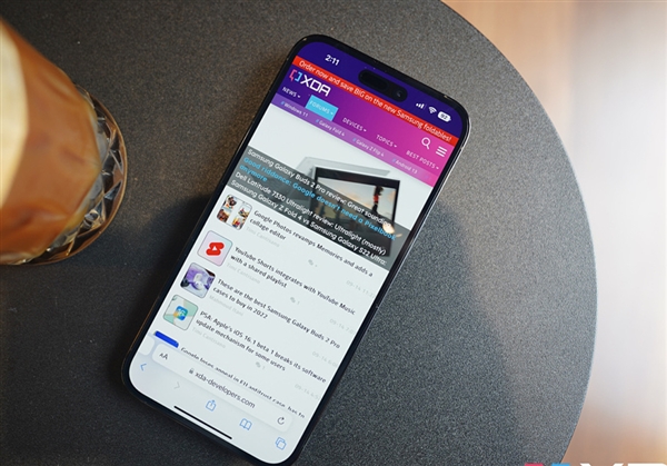 蘋果為啥不用曲面屏？原因有三點
