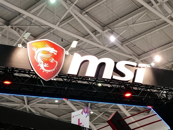 微星推出新款34寸顯示器：1800R大曲率、240Hz高刷