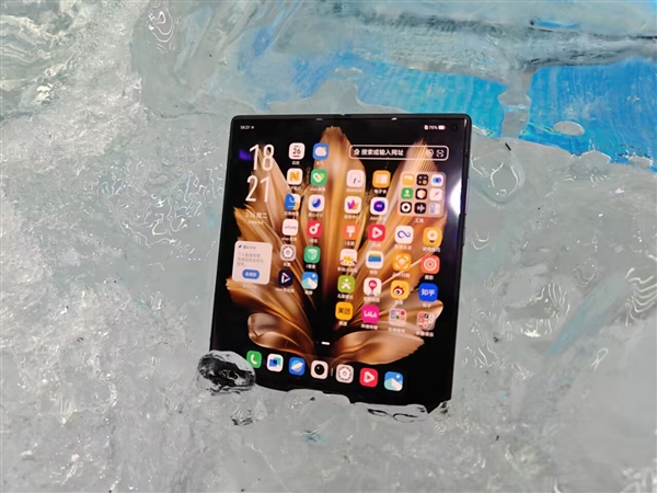 最輕折疊屏！vivo X Fold2發(fā)布：6999元起