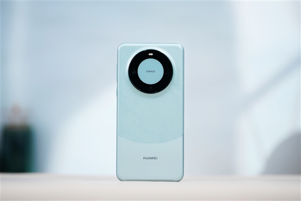 神優(yōu)化！華為Mate 60 Pro實(shí)測(cè)：比P60 Pro更快 續(xù)航更長(zhǎng)