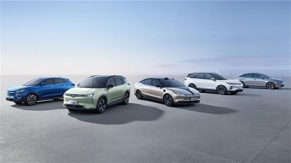 負(fù)債203億元！威馬汽車嚴(yán)重資不抵債：員工人均被欠10萬