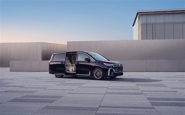 33.99萬(wàn)元起！2024款新嵐圖夢(mèng)想家上市 配置超百萬(wàn)豪車(chē)