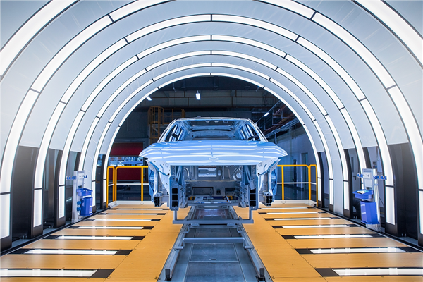 新能源汽車行業(yè)大量缺人：人才缺口預(yù)計(jì)超百萬(wàn)人