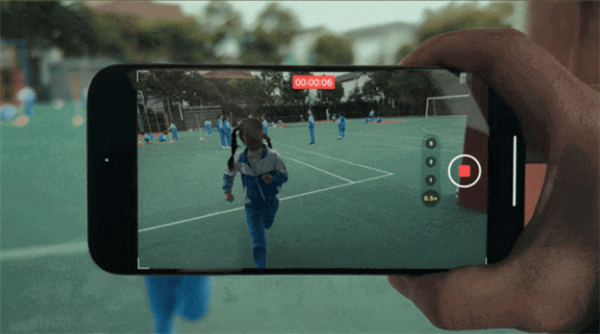 蘋(píng)果年度大片《小蒜頭》正式上映：iPhone 15 Pro Max全程拍攝