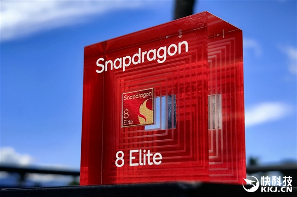 驍龍8至尊版性能對比Intel/AMD：比二代酷睿Ultra省電多達(dá)170％！
