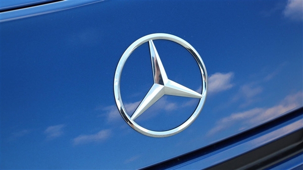 賣1輛賠7萬(wàn)！寶馬退出“價(jià)格戰(zhàn)”后 奔馳、奧迪中國(guó)也開(kāi)始漲價(jià)了