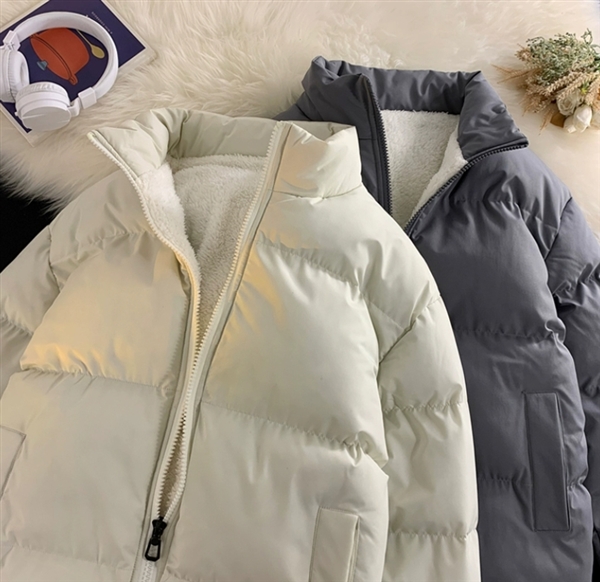 冬天必備：瘋龐克純色羊羔絨棉服79元抄底