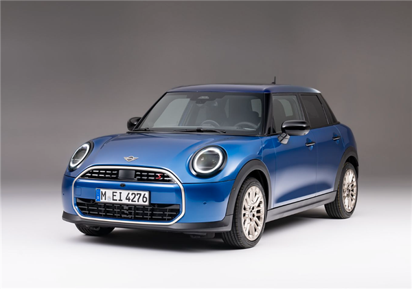 MINI不再迷你！全新MINI五門版官圖發(fā)布：車身軸距全加長(zhǎng)