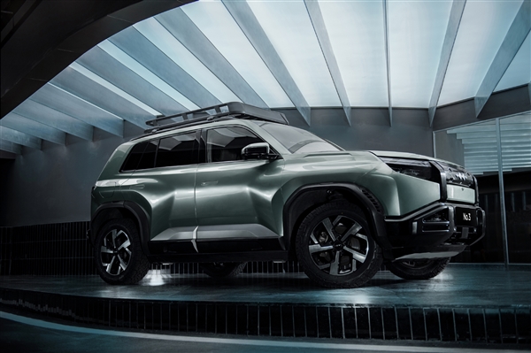 純電四驅(qū)“小豹子” 比亞迪方程豹豹3官圖發(fā)布：零百4秒級(jí)