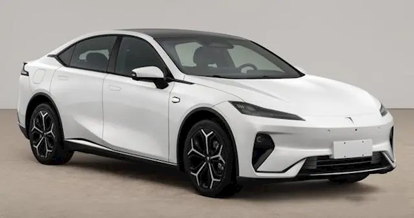 長安深藍(lán)L07申報(bào) CEO：并非深藍(lán)SL03加長換新 是一臺(tái)全新車型