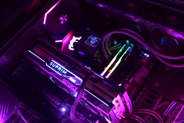 電商曬數(shù)據(jù)！4年賣出那么多塊SSD 三星質(zhì)量穩(wěn)如狗：零返修