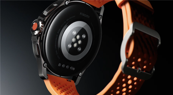 1999元！小米手表S4 Sport發(fā)布：小米首款鈦金屬專業(yè)運動手表