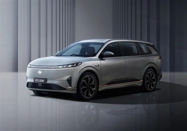 純電插混雙動(dòng)力！東風(fēng)奕派eπ008開(kāi)啟預(yù)售：20-25萬(wàn)元