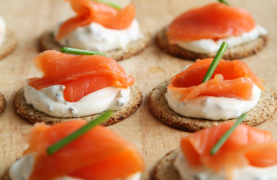 新疆三文魚喜獲豐收：今年預(yù)計實現(xiàn)3000噸量產(chǎn)“小目標(biāo)”